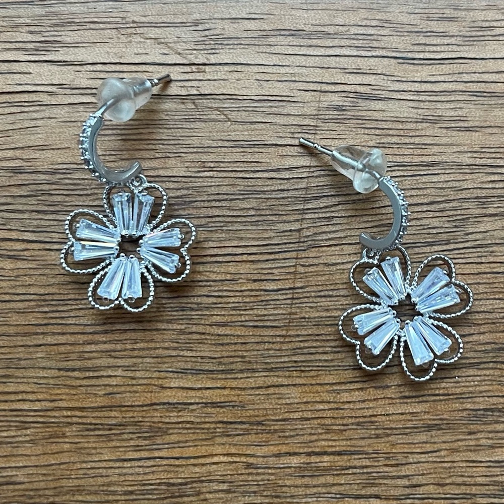 Diamond earrings